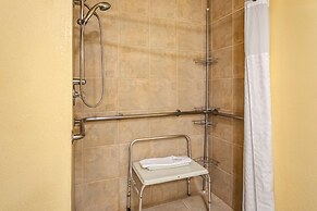 Quality Inn Paradise Creek