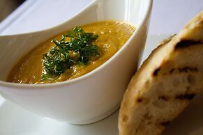 Holiday Inn Newcastle - Gosforth Park by IHG