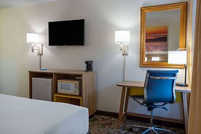 Hotel Carolina, a Days Inn by Wyndham