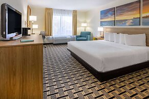 Hotel Carolina, a Days Inn by Wyndham