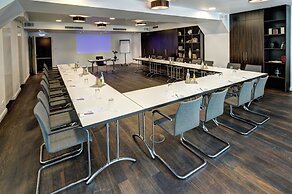 Hotel AMANO Düsseldorf