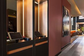 Hotel AMANO Düsseldorf