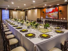 The Raphael Hotel, Autograph Collection