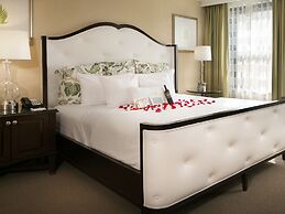 The Raphael Hotel, Autograph Collection