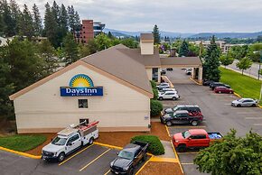 Days Inn by Wyndham Coeur d'Alene