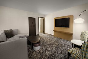 Embassy Suites by Hilton Cincinnati Northeast Blue Ash
