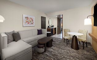 Embassy Suites by Hilton Cincinnati Northeast Blue Ash