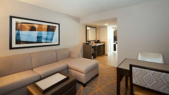 Embassy Suites by Hilton Cincinnati Northeast Blue Ash