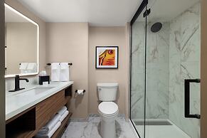 Embassy Suites by Hilton Cincinnati Northeast Blue Ash