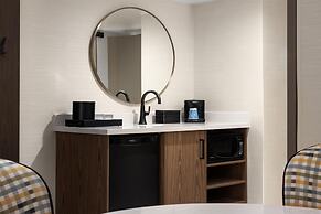 Embassy Suites by Hilton Cincinnati Northeast Blue Ash