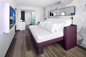 YOTEL Washington DC