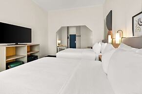 Spark by Hilton Commerce, GA