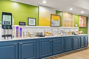 Spark by Hilton Commerce, GA