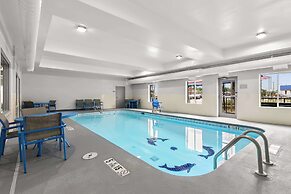 Spark by Hilton Commerce, GA