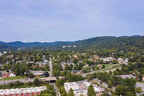 Renaissance Asheville Downtown Hotel