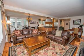 Topnotch Resort