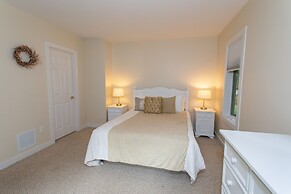 Topnotch Resort