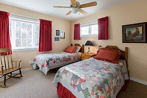 Topnotch Resort