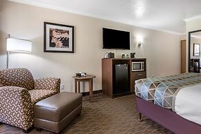 Best Western Airport Albuquerque InnSuites Hotel & Suites