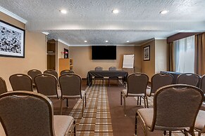 Best Western Airport Albuquerque InnSuites Hotel & Suites