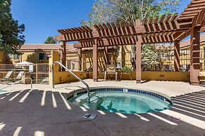 Best Western Airport Albuquerque InnSuites Hotel & Suites