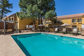 Best Western Airport Albuquerque InnSuites Hotel & Suites
