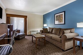 Best Western Airport Albuquerque InnSuites Hotel & Suites