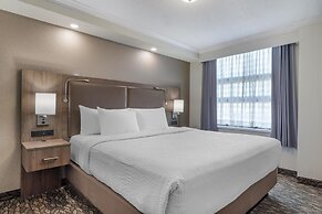 Best Western Plus Carlton Plaza Hotel