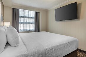 Best Western Plus Carlton Plaza Hotel