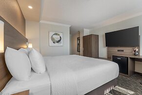 Best Western Plus Carlton Plaza Hotel