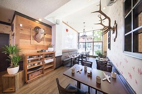 Best Western Plus Carlton Plaza Hotel