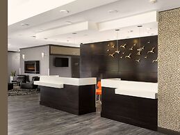 Best Western Plus Carlton Plaza Hotel