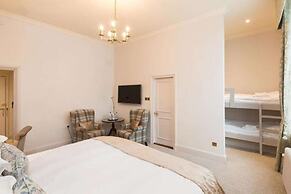 Macdonald Old England Hotel & Spa