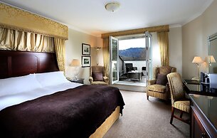 Macdonald Old England Hotel & Spa