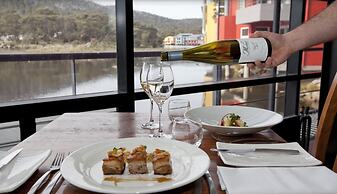 Novotel Lake Crackenback Resort & Spa