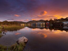 Novotel Lake Crackenback Resort & Spa