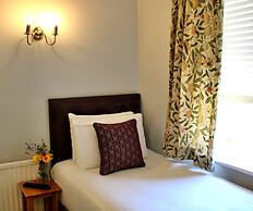 Victoria Square Hotel