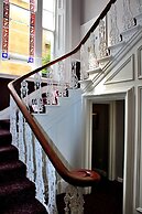 Victoria Square Hotel
