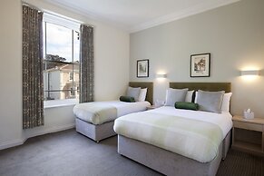 Victoria Square Hotel