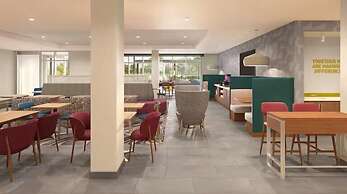 Home2 Suites by Hilton Chelmsford Lowell