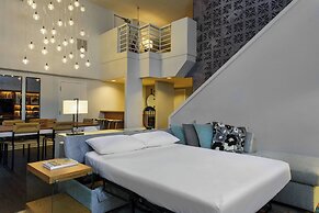 Renaissance Palm Springs Hotel