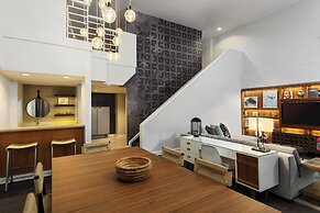 Renaissance Palm Springs Hotel