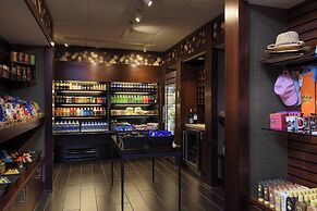 Renaissance Palm Springs Hotel