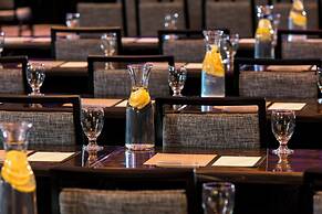 Renaissance Palm Springs Hotel