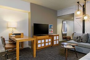 Renaissance Palm Springs Hotel