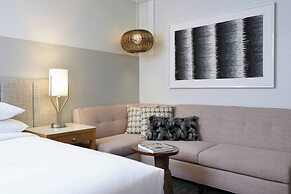 Renaissance Palm Springs Hotel