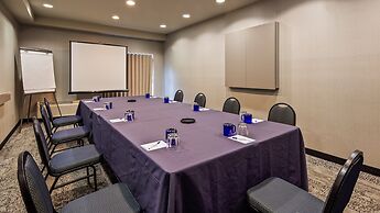 Executive Inn & Suites Embarcadero Cove