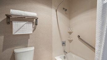 Executive Inn & Suites Embarcadero Cove