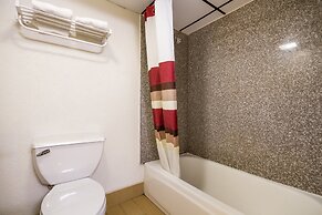Red Roof Inn Crestview