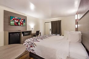 Red Roof Inn Crestview